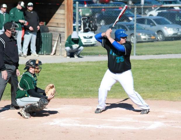 Baseball &ndash; Lakers Swept By Niagara In Final Regular Season Games