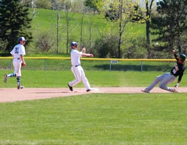 Lakers Rally in Game Two to split with Jayhawks