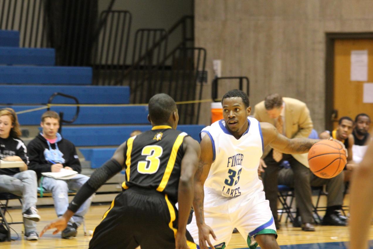 Higgins Buzzer Beater at OCC Secures Three-Point Win for the Lakers