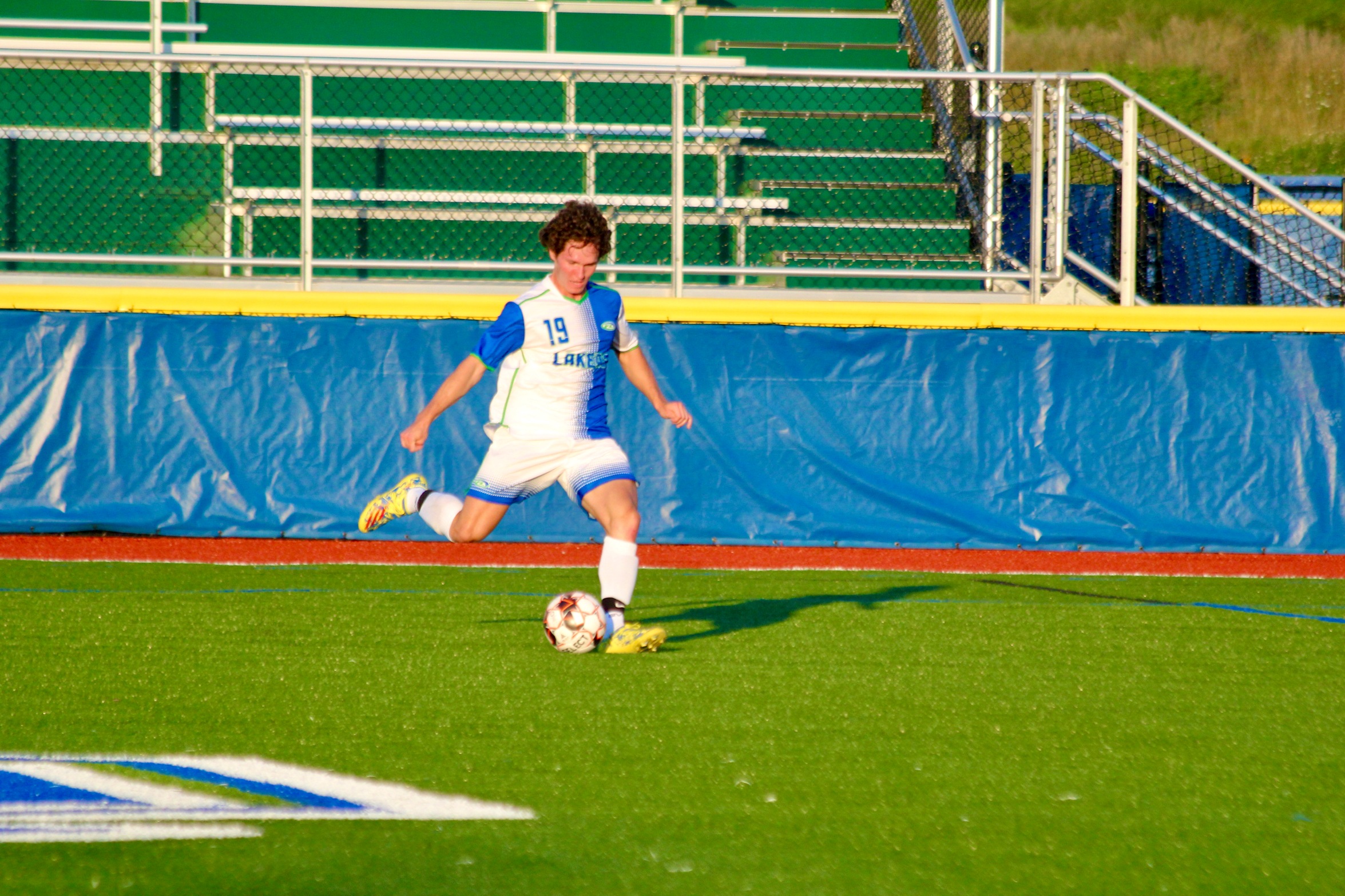 Lakers Secure Win Against MCC