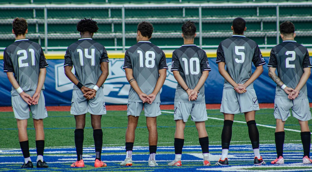 Lakers Draw With Cannoneers in Conference Showdown