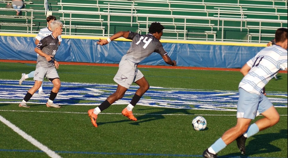Lakers Dominate TC3 10-2, Extend September Hot Streak