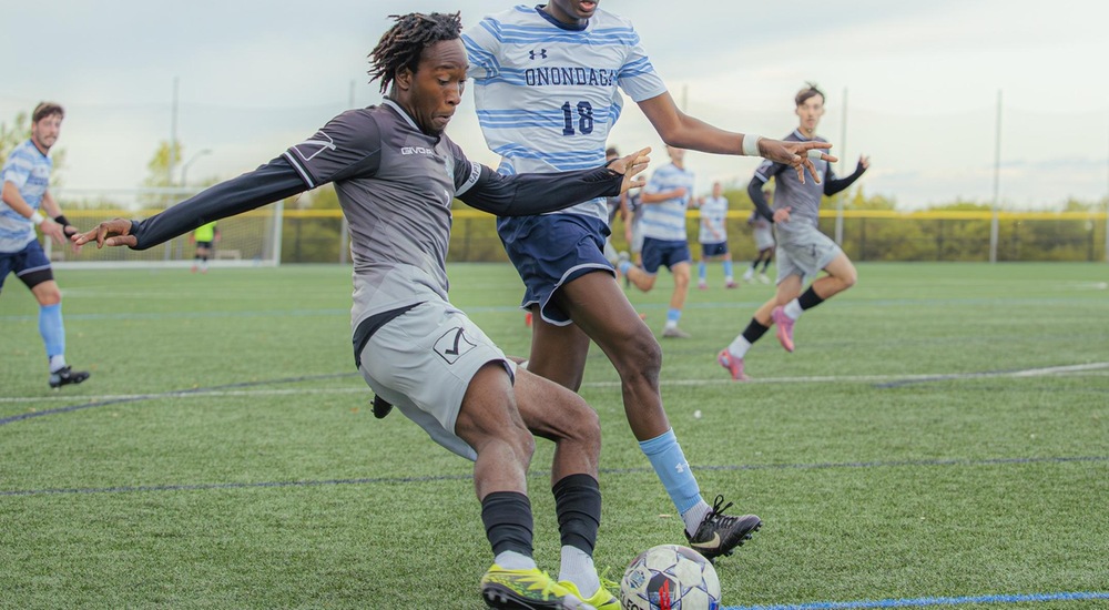 #2 Men's Socccer Dominates Regular Season Finale in Queensbury