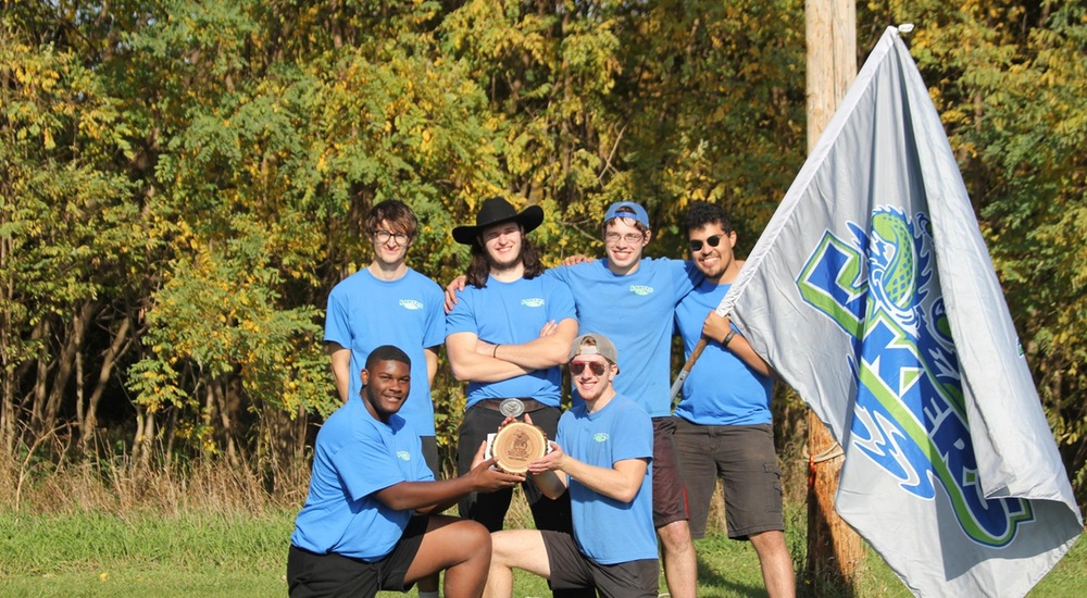 Lakers Claim Men's Championship at Home