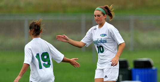 Lady Lakers Finish Regular Season with a Shutout Victory over Jefferson