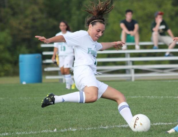 Women&rsquo;s Soccer &ndash; Lady Lakers Shutout Cayuga at Home, 12-Nil
